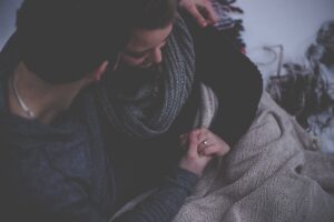 Tumore al seno: 10 consigli per il partner